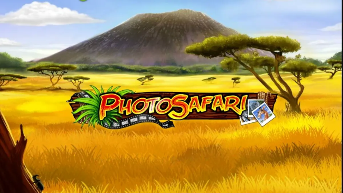 Interface do jogo Photo Safari com animais da savana e rolos girando